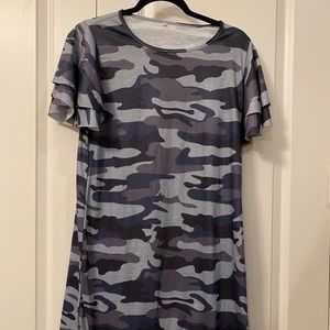 Navy and gray camo tshirt dress! Size medium